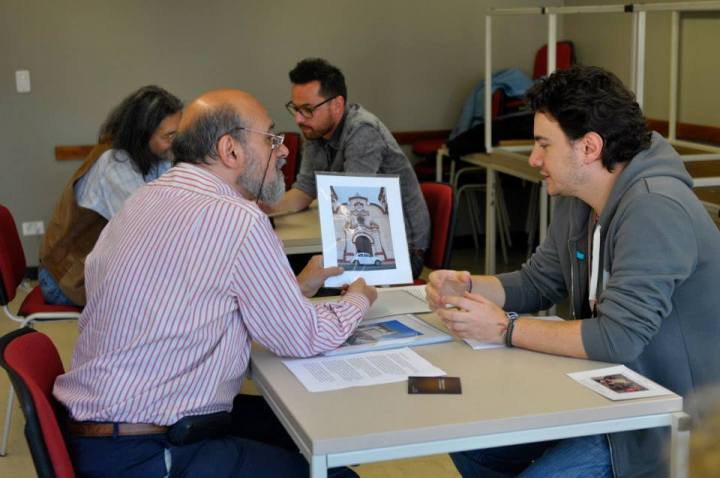 Portfolio reviews/ credit: Dina Goldstein