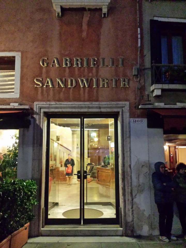 02015-10-10 19.03.55